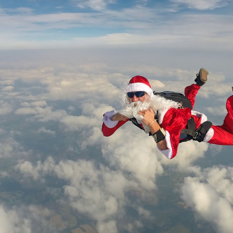santa skydiving